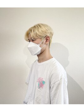 オンフリーク(on Fleek) ハイトーンセンターパート