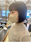 前下がりミニボブ