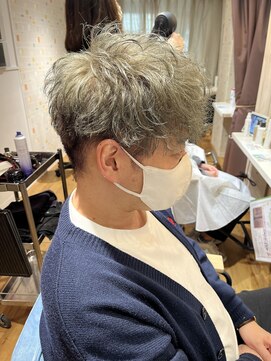 アヴァンス 天王寺店(AVANCE.) メンズ特化スタイリスト×ブリーチ×オリーブベージュ