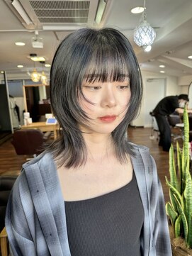 リコバイアフロート(riko by afloat) ウルフカット/レイヤーカット/フェイスレイヤー