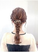 編みおろしヘア