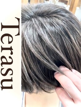 テラス(Terasu)の写真/大人女性の魅力を最大限に♪明るい白髪染めや白髪ぼかしなど白髪を活かしたプラチナカラーもお任せ下さい☆