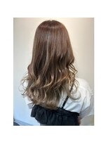 アトリア 横浜(Atria) ナチュラルバレイヤージュ 【シルバーグレージュ】