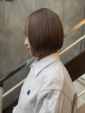 マッシュ 北堀江(MASHU) 柔らかいベージュカラー　松本