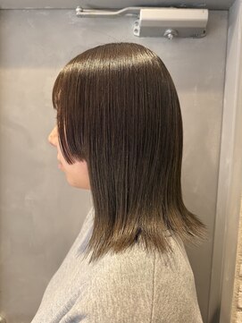 アース 三軒茶屋店(HAIR&MAKE EARTH) ストレート×姫カットミディ【三軒茶屋】