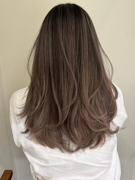 リティー バイ ジルブラン(Lity by JILBLAN) レイヤーカット/ハイライトカラー/イルミナカラー[鹿児島中央駅]