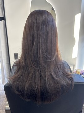 ロア 熊本(LOA) 結べるレイヤーカット　10代20代30代40代