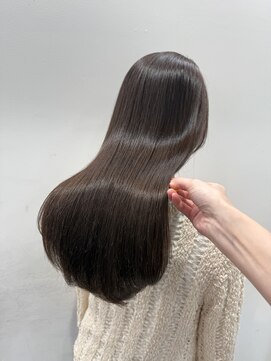 エアー 横浜(AIR) 【湯田】ツヤツヤショコラブラウン