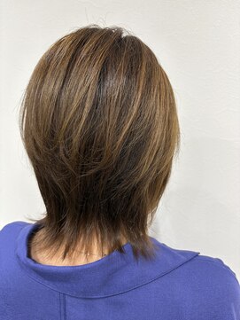 ルシエル バイ カトレアグループ(Le Ciel) ミディアムウルフ/ナチュラルウルフ/ウルフカット/くびれヘア