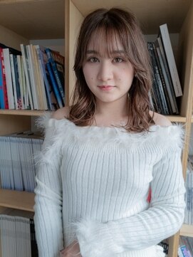 モテ系セミロングスタイル