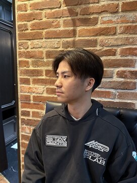 ミリオンバックス 神田店(Million Bucks) ツーブロセンターパート