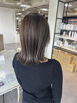 ヘアーデザインスリール(Hair Design THRIRE) ハイライトカラー