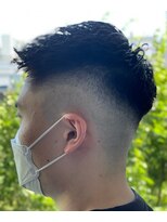 ネクサスアンドコー 錦糸町店(NEXUS&Co.)&nbsp;スキンフェード×アップバング×骨格強制カット