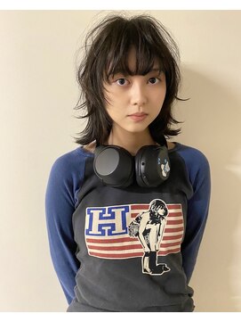 ノラ シブヤ(NORA) ボブウルフ　ボブカット　ウルフボブ　顔まわりレイヤー