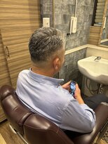 銀座マツナガ 神田店&nbsp;40代50代60代決まるアイロンパーマナチュラルいかつめワイルド