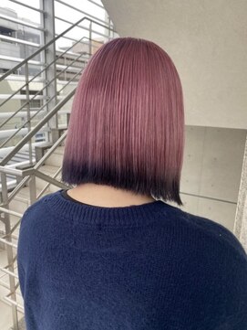 フィン(fin,) ハイライト/波巻き/マッシュパーマ/ウルフ/インナーグレージュ