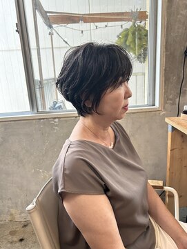 ウィークエンド(WEEKEND) ふんわりショート