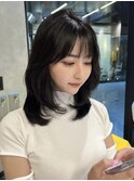 暗髪　ワンカールレイヤー　ミディアムヘア