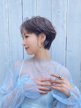ネウィ/ジャム 三宮(newi/JAM) ロングくびれヘア_カーキグレージュマッシュショート