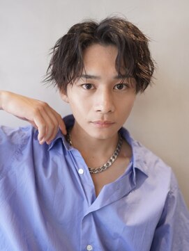 ニコ トウキョウ ロジック(nico TOKYO Logic) ツイストスパイラルセンターパートスパイラルパーマ