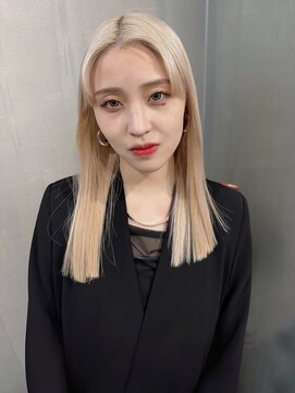 ローレンアンドパレード 並木坂店(Lauren&Parade) ハイトーンカラー ケアブリーチ ブロンドヘア ストレート 美髪