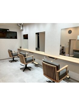 肌と髪に優しい、ヘナカラーで美髪に！髪に優しいケアがここにあります♪