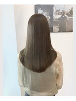 イル 天神大名店(ill)&nbsp;【人気No.1】大人かわいいオリーブベージュ