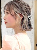 大人可愛いボブ×インナーカラー+ハイライトで抜け感ヘア