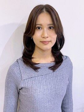 顔まわりカット/ミディアム/ブラウンアッシュ