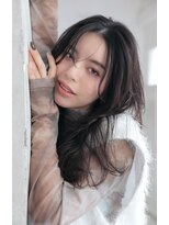ヘイリー(HAILEY) 大人かわいいレイヤー×エアリーレイヤー×赤みレスカラー