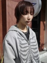 チャプター 問屋町(chapter)&nbsp;ケアカラーレッドショートウルフ顔まわりレイヤー