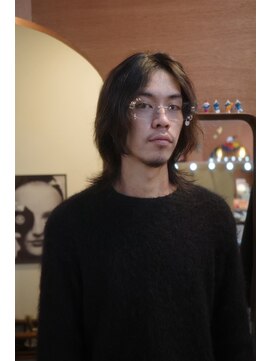 エディ(Edy) メンズセンターパートウルフカットケアパーマブラウンカラー岡山