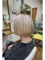 トップヒール(Top heel) カラーカット