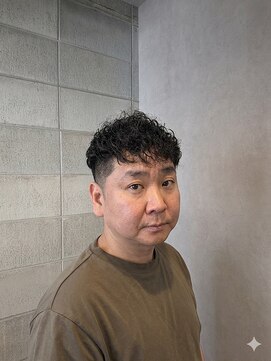 ワンワンオー バーバーショップ コンチネンタル(@110 BARBER SHOP continental) ツイスパ・ラフショート