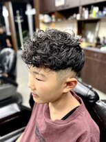 理容 赤沼 中学生似合わせフェードスタイル