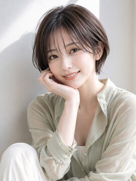 リリアーナ(LILIANA) 池袋 くびれショート ハンサムショート 大人ショート シースルー