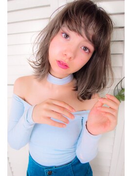 アリー 原宿 表参道(ALLY) [ALLY阿部]大人気グレージュ×切りっぱなし外ハネボブ