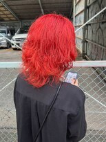 トゥコ(tuco) レッドオレンジカラー　ウルフカット　くせ毛