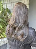 スーリール 博多店(Sourire)&nbsp;赤み消しピスタチオベージュ☆セミロング