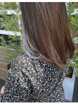 ビスクヘアデザイン(bisq hair design)&nbsp;グレージュ×ホワイトブルー