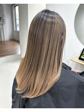 イト(ito.) 脱白髪染めバレイヤージュマチルダ_ボブピンクベージュ