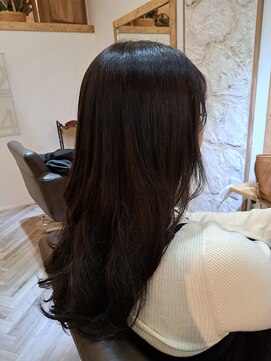 カラ(Cara) 艶髪ロング♪