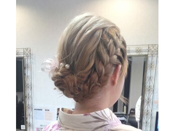 ドルヘアー【DollHair】