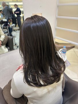 マージュ ギンザ(marju GINZA) 柔らかいオリーブベージュ