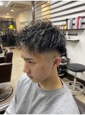 スペインカールスパイキーショート ツイストスパイラルパーマ