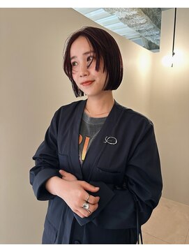 ユー(yew) ボブカット／コンパクトボブ／切りっぱなしボブ／顔周りカット