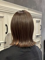 エスケープ トゥ ボナ(ESCAPE to bona.)&nbsp;シルクブラウン◎抜け感たっぷり外ハネカジュアルボブ