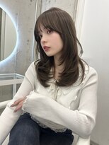 アリュウル 表参道 青山(Allure) ハッシュカット×オリーブグレージュ