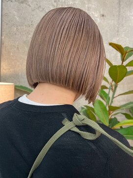 ノード(NODE) 栄タッセルボブくびれ透明感ベージュヘア