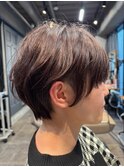 ショートボブ
